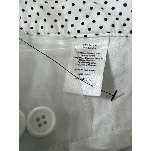 Talbots Perfect Crop Pants size 16 Green Blue Yellow Floral Print Capri NWT - Picture 11 of 12